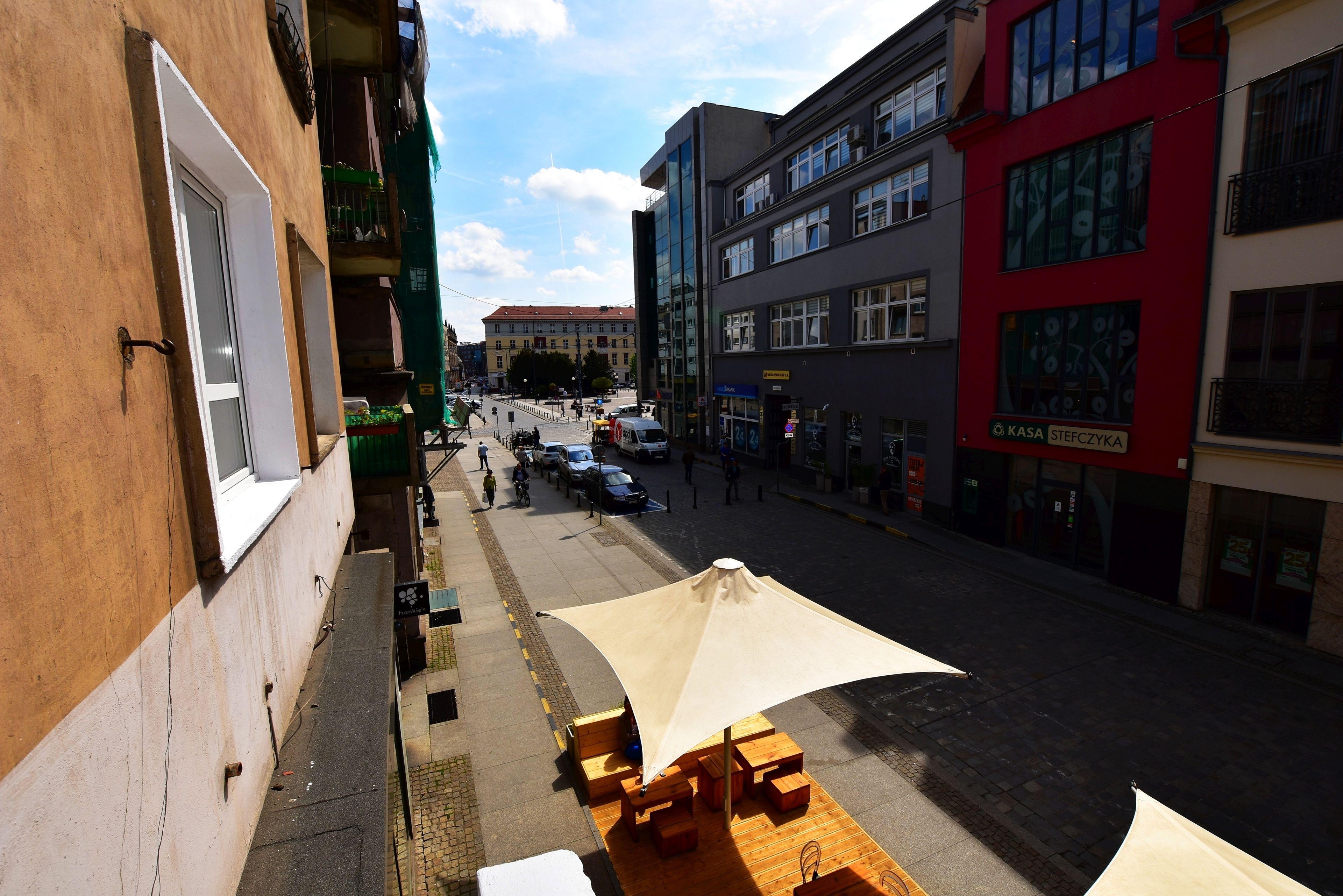 Dukes Aparthostel - Pokoje Prywatne, Rynek - Wroclaw — Zdjęcia 1